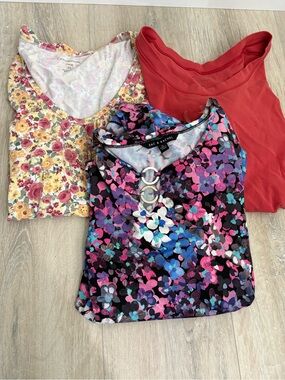 Lot of 3 Women's XL Tops - Croft & Barrow, Zac & Rachel etc